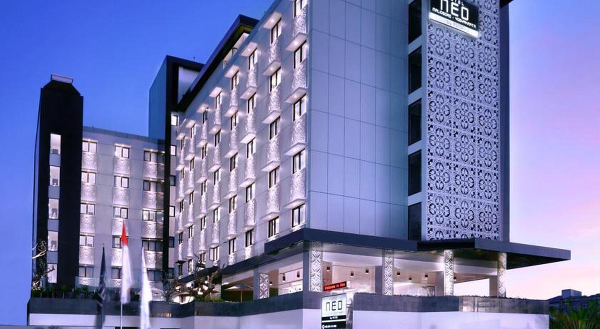 Hotel Neo Malioboro By Aston Yogyakarta Exterior photo